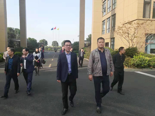 1574123581607618jHkT.jpg 1.jpg